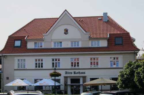 L'ancien Rathaus, édifié en 1924, vendu en 1977, devenu aujourd'hui un restaurant.